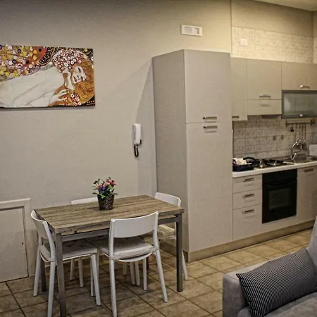 Panzió Viabrin 32 Altamura